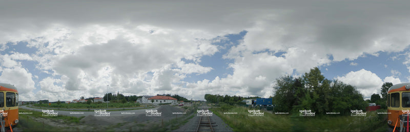 Train summer 360 plates - A012C001 220127AT
