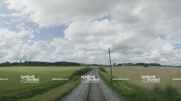 Train summer 360 plates - A009C001 220127TA